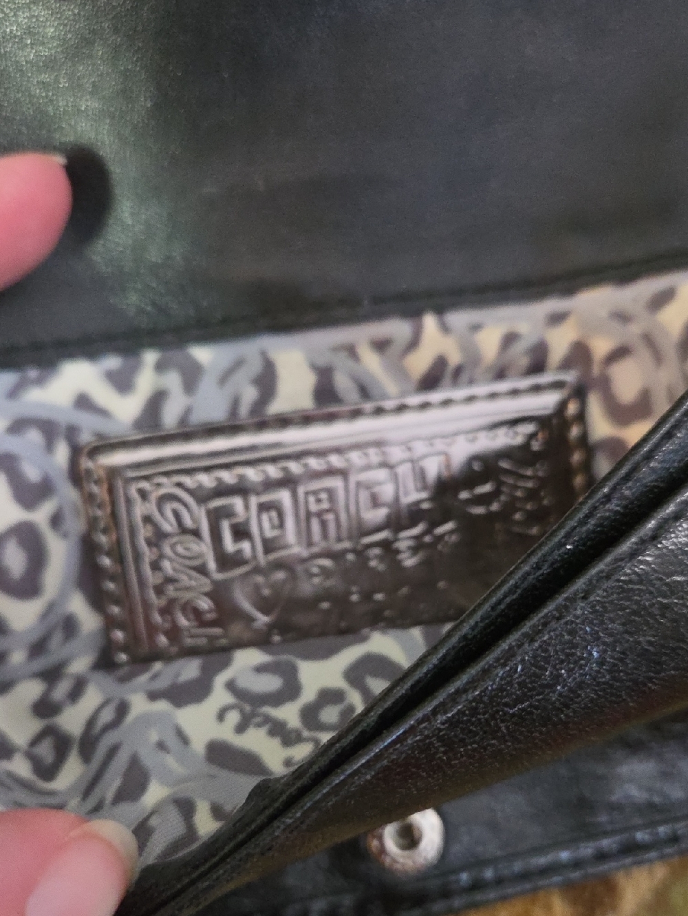 Coach Poppy Y2k Zipper Pull Leather Wallet - Picture 5 of 8
